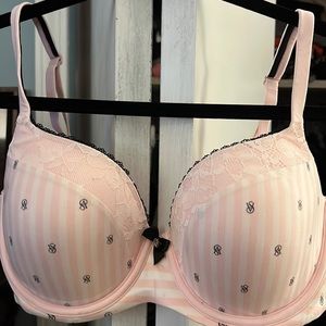 Victoria’s Secret Body By Victoria lined Demi